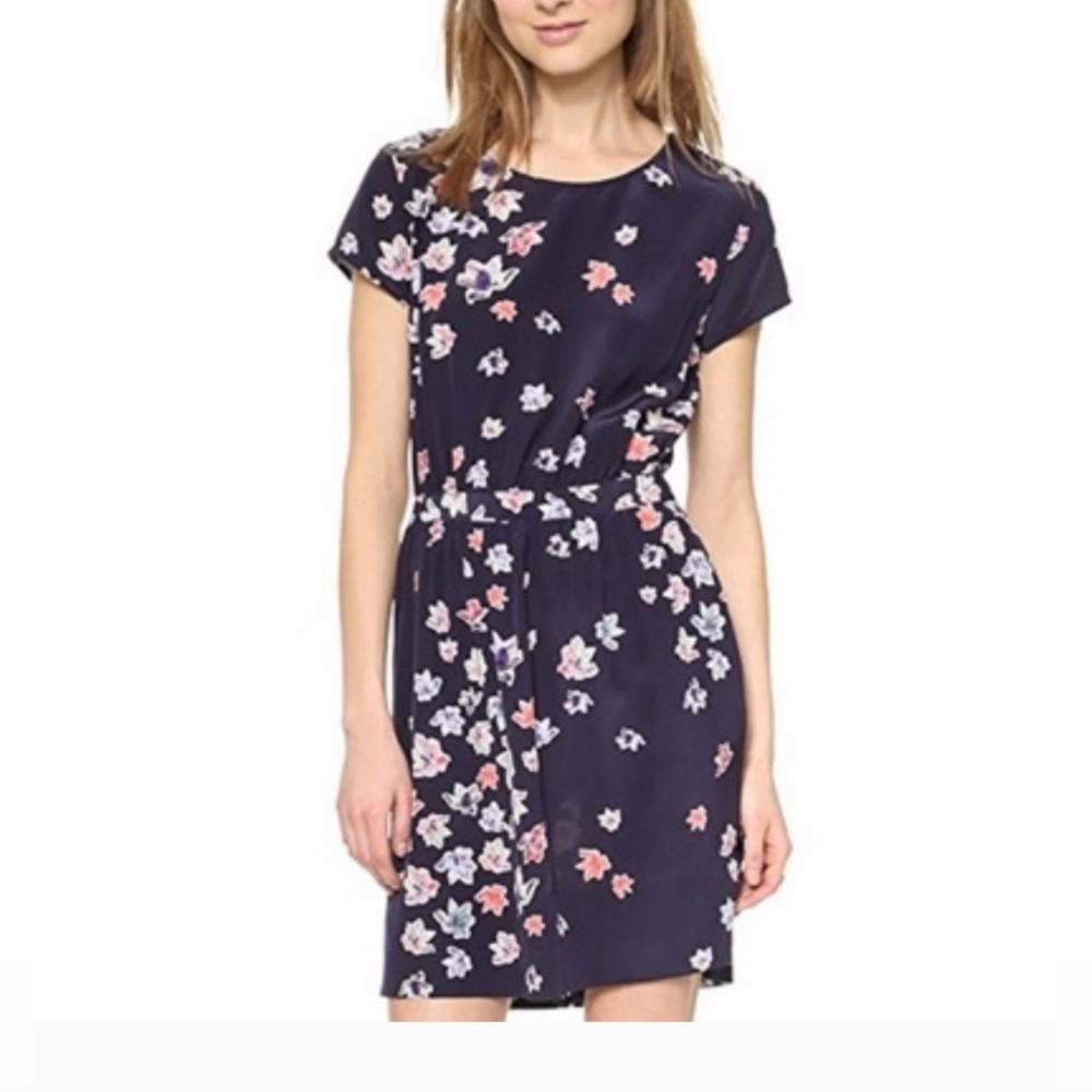 Like New Club Monaco Ruth Floral Navy Open Back 100% Silk Dress‎ Size 4